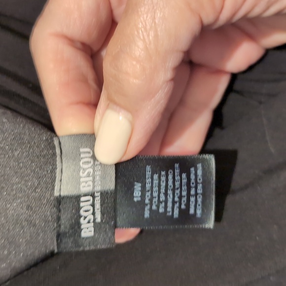 Sexy LBD layered/tiered/bandage - Picture 2 of 4